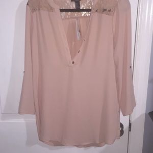Small shear blouse